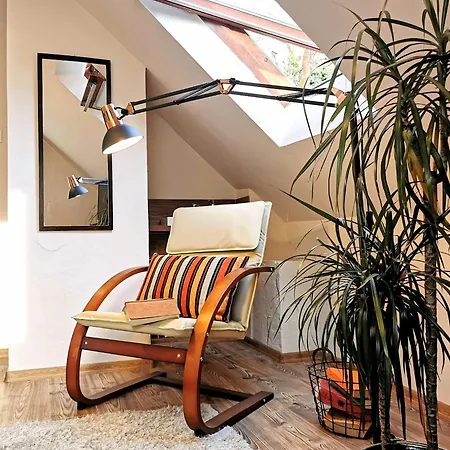 Apartman *